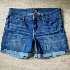 GAP cuffed denim shorts